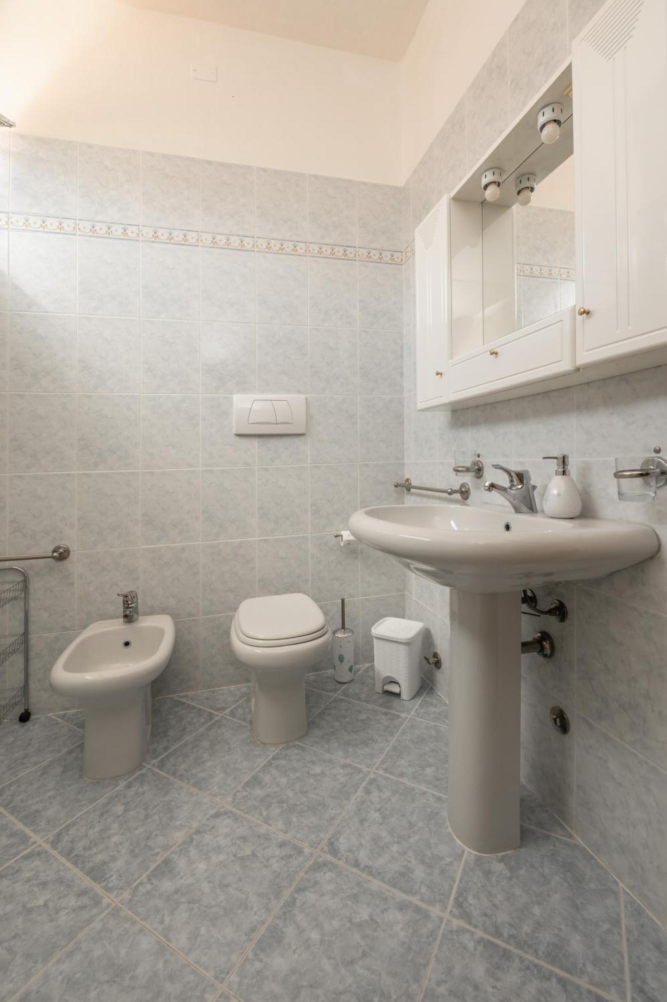 Appartamento Attico Vintage 10Min Da Arena Βερόνα Εξωτερικό φωτογραφία